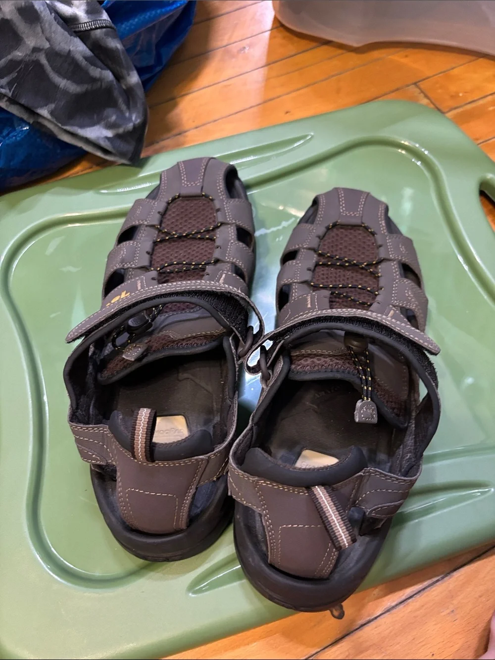Teva Men’s Forebay Hiking Sandals size 12